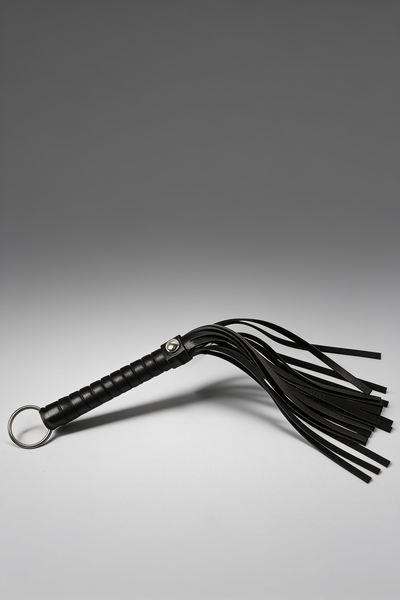 Noir Desire Flogger